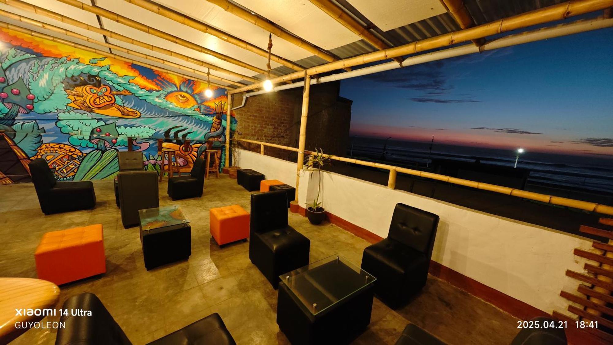Yellow House Huanchaco Dış mekan fotoğraf